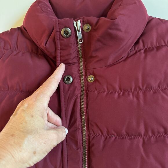 J. Jill Puffer Vest Womens Front Zip Snap Pockets Goose Down Size Small EUC Plum - Picture 4 of 9